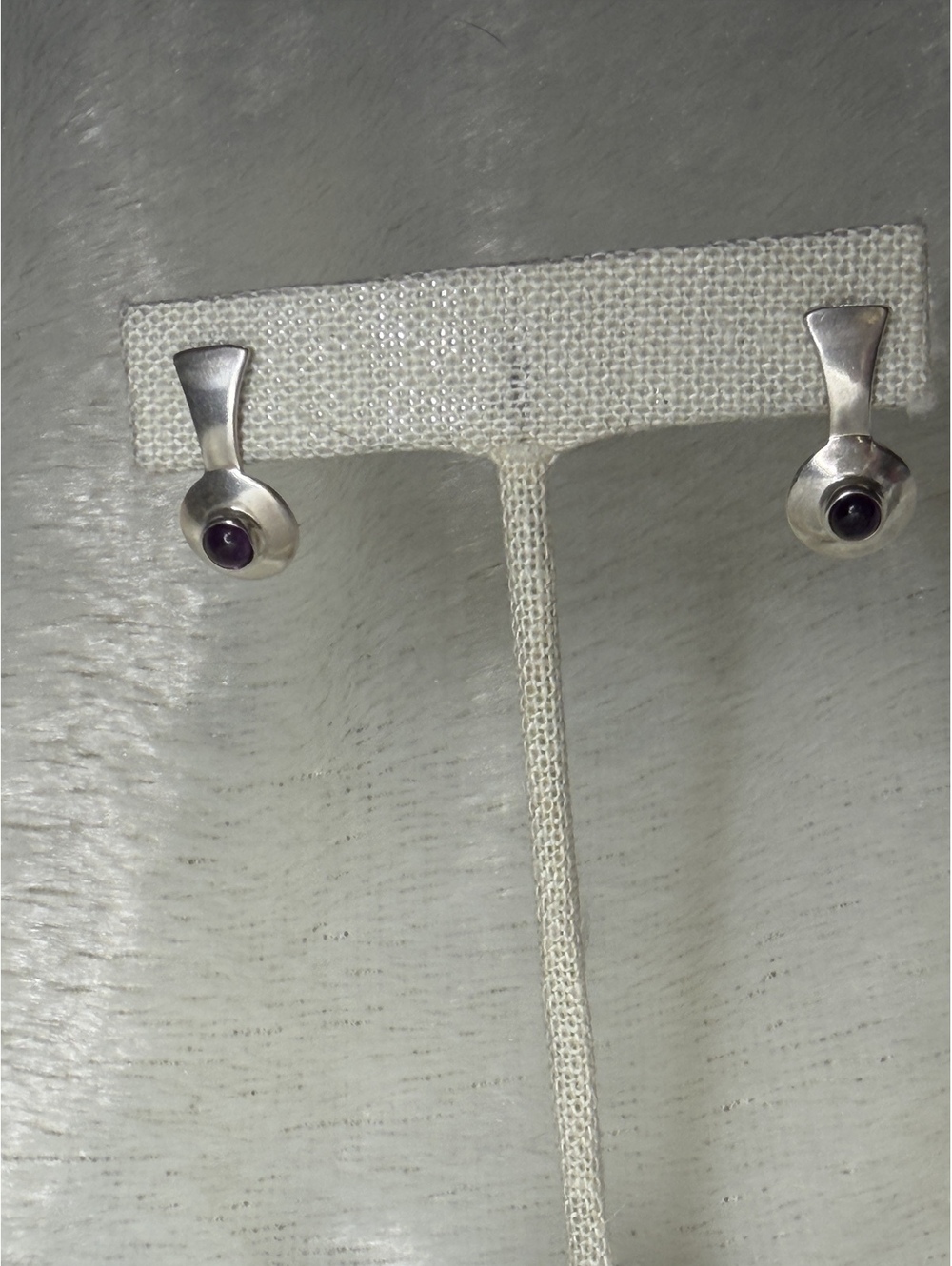 Vintage Silpada Shube P0530 Sterling Silver Purple Amethyst Post Earrings